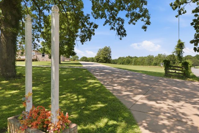 555 Randall Hitchcock Rd, Rock Island, TN 38581