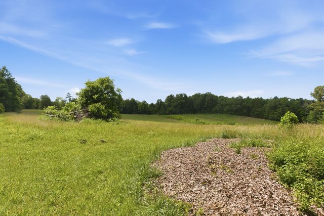 555 Randall Hitchcock Rd, Rock Island, TN 38581
