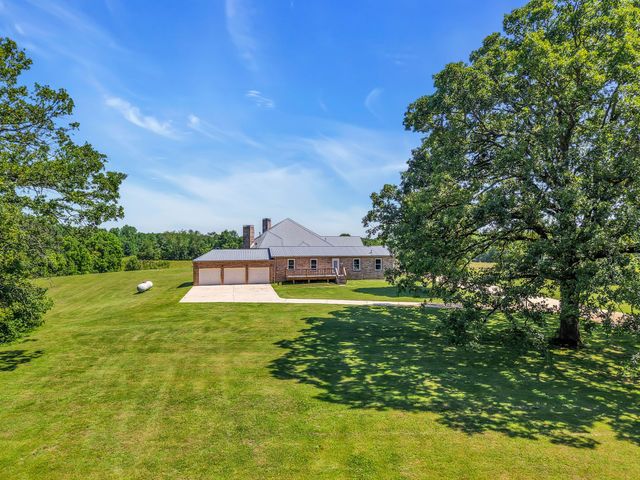 555 Randall Hitchcock Rd, Rock Island, TN 38581