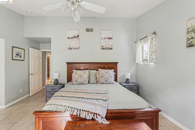 4437 Montara Dr, Antioch, CA 94531