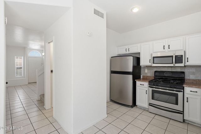 1026 W LIBRA Drive, Tempe, AZ 85283