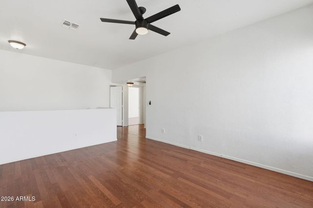 1026 W LIBRA Drive, Tempe, AZ 85283