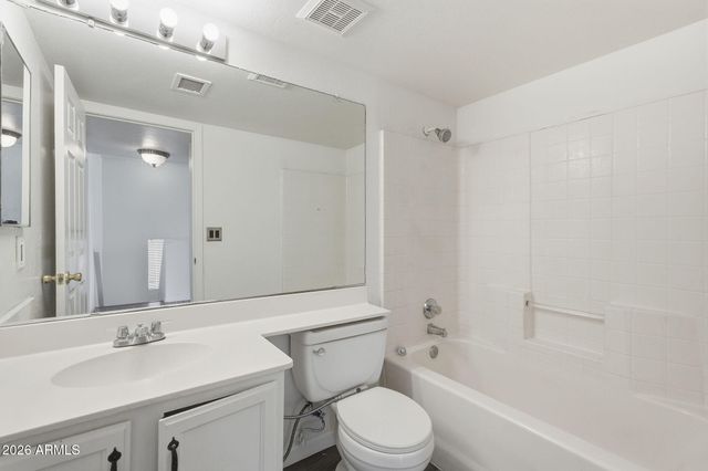 1026 W LIBRA Drive, Tempe, AZ 85283