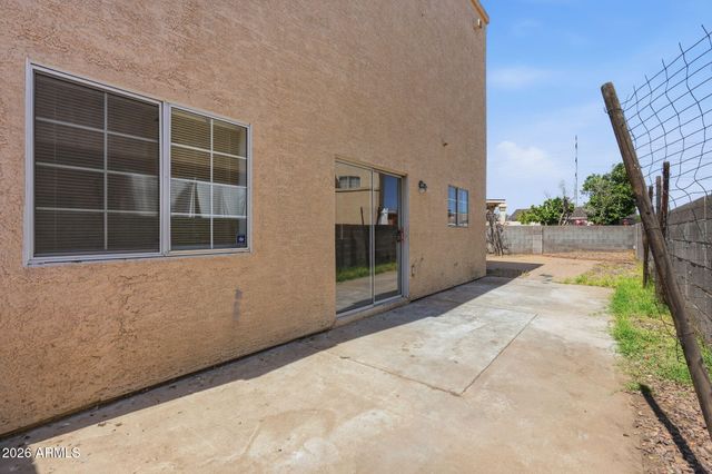 1026 W LIBRA Drive, Tempe, AZ 85283