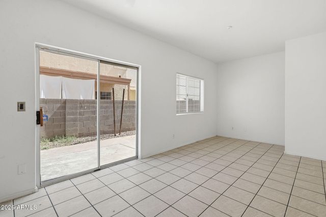 1026 W LIBRA Drive, Tempe, AZ 85283
