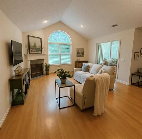 3416 Old Due West Road NW 15, Marietta, GA 30064