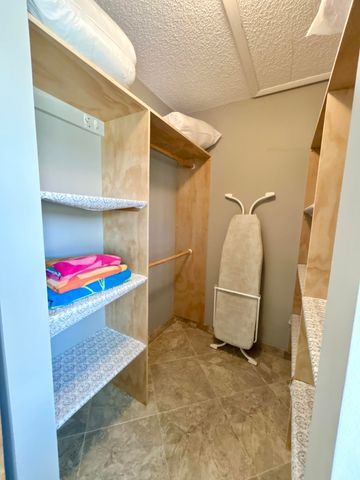 223 Pine Hov Circle C-2, Greenacres, FL 33463