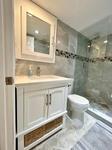 223 Pine Hov Circle C-2, Greenacres, FL 33463