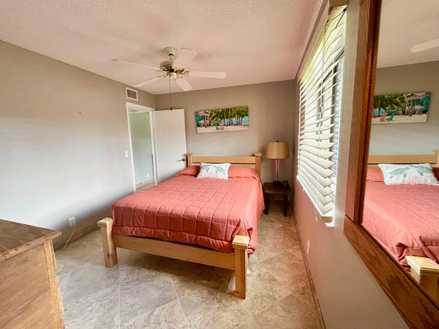 223 Pine Hov Circle C-2, Greenacres, FL 33463