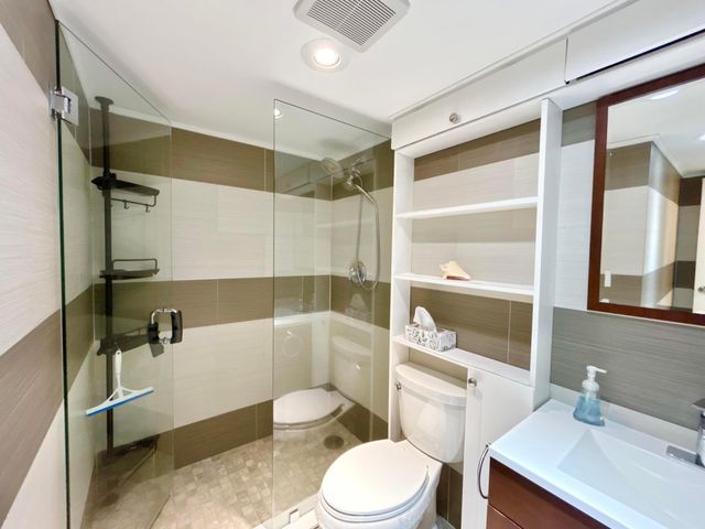 223 Pine Hov Circle C-2, Greenacres, FL 33463