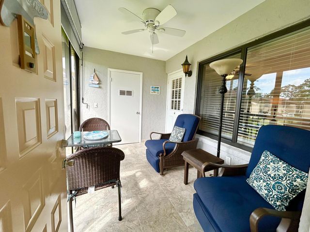 223 Pine Hov Circle C-2, Greenacres, FL 33463