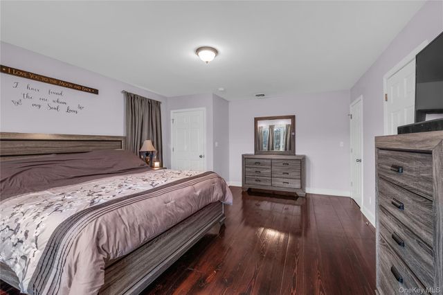 498 A William Floyd Parkway, Shirley, NY 11967