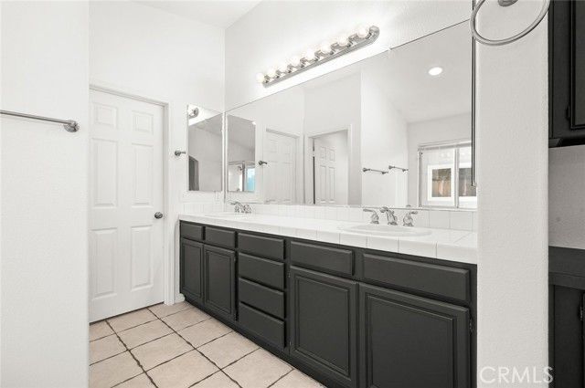 8634 Cabin, Riverside, CA 92508