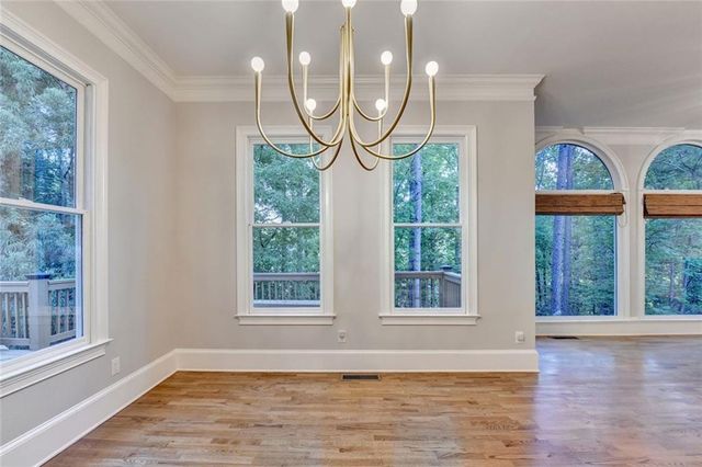 260 Lake Summit View, Atlanta, GA 30342