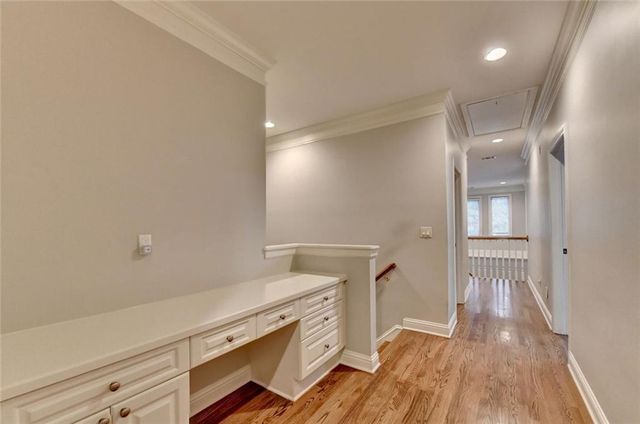 260 Lake Summit View, Atlanta, GA 30342