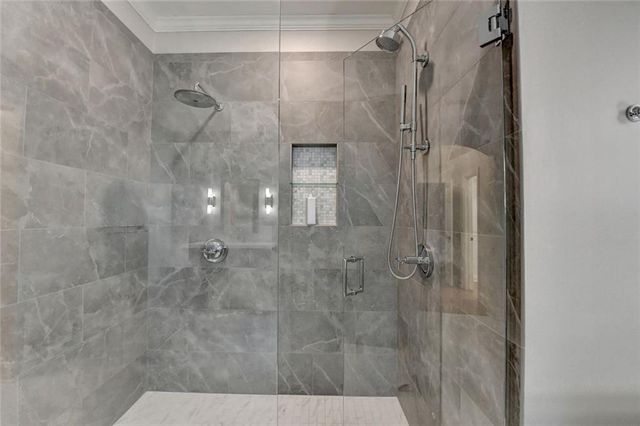 260 Lake Summit View, Atlanta, GA 30342