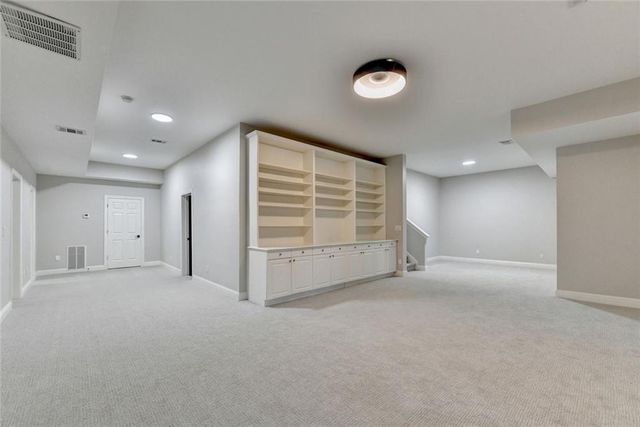 260 Lake Summit View, Atlanta, GA 30342