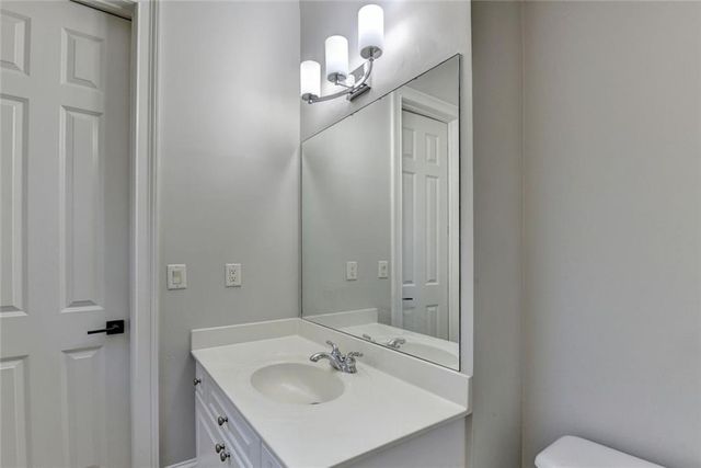 260 Lake Summit View, Atlanta, GA 30342