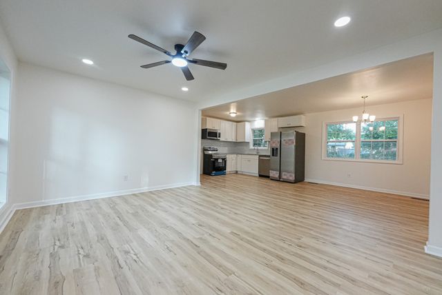421 Malvin St, Gallatin, TN 37066