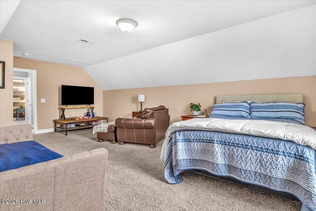 7824 Bonfire Drive, Wilmington, NC 28409