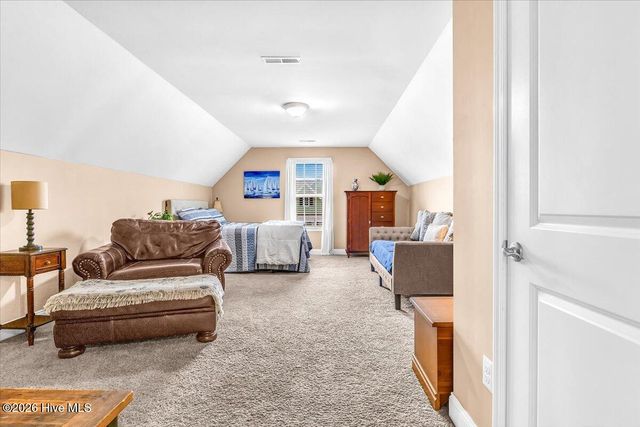 7824 Bonfire Drive, Wilmington, NC 28409