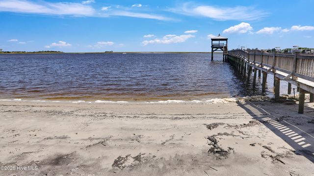 7824 Bonfire Drive, Wilmington, NC 28409