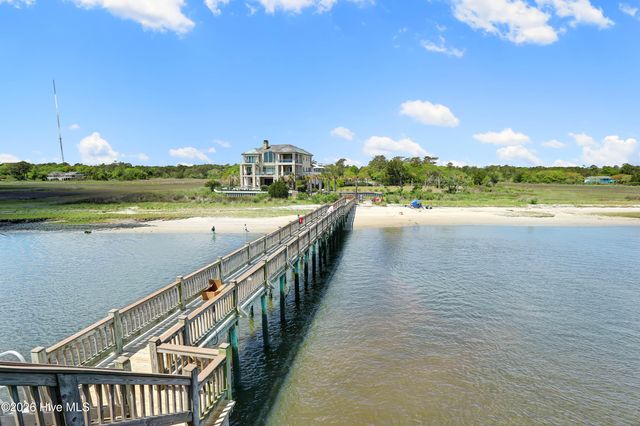 7824 Bonfire Drive, Wilmington, NC 28409