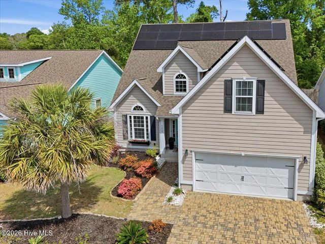 7824 Bonfire Drive, Wilmington, NC 28409