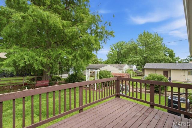 3214 Ipswich Lane, St Charles, MO 63301