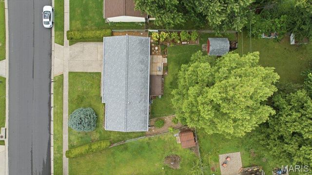 3214 Ipswich Lane, St Charles, MO 63301