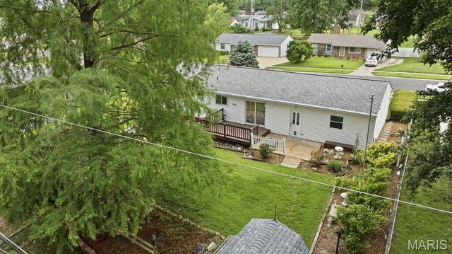 3214 Ipswich Lane, St Charles, MO 63301