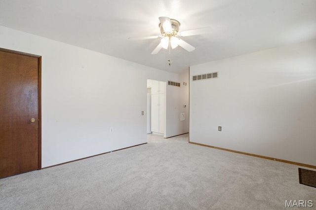 3214 Ipswich Lane, St Charles, MO 63301