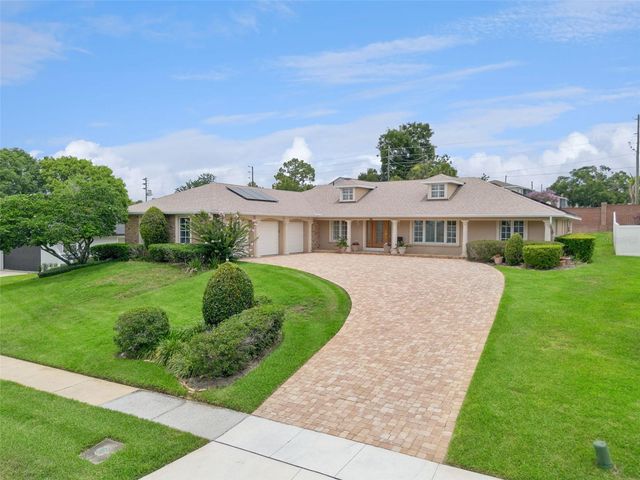220 ROLLINGWOOD TRAIL, Altamonte Springs, FL 32714