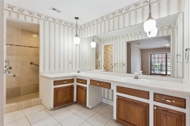 220 ROLLINGWOOD TRAIL, Altamonte Springs, FL 32714