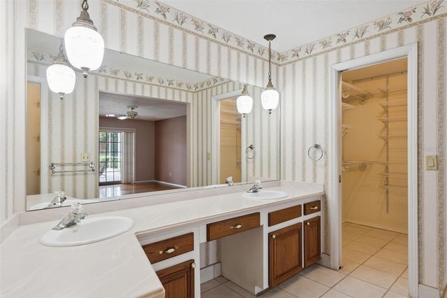 220 ROLLINGWOOD TRAIL, Altamonte Springs, FL 32714