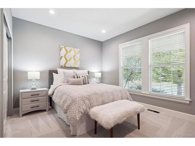 470 Maplehurst Dr, Highlands Ranch, CO 80126