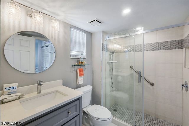 1023 Anglers CV E505, Marco Island, FL 34145
