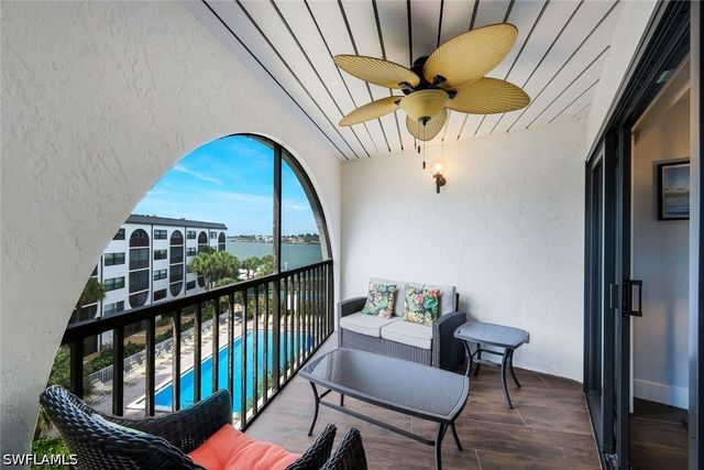 1023 Anglers CV E505, Marco Island, FL 34145