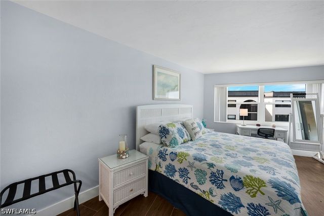 1023 Anglers CV E505, Marco Island, FL 34145