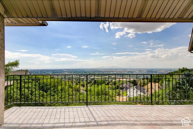 4157 BEUS DR, Ogden, UT 84403