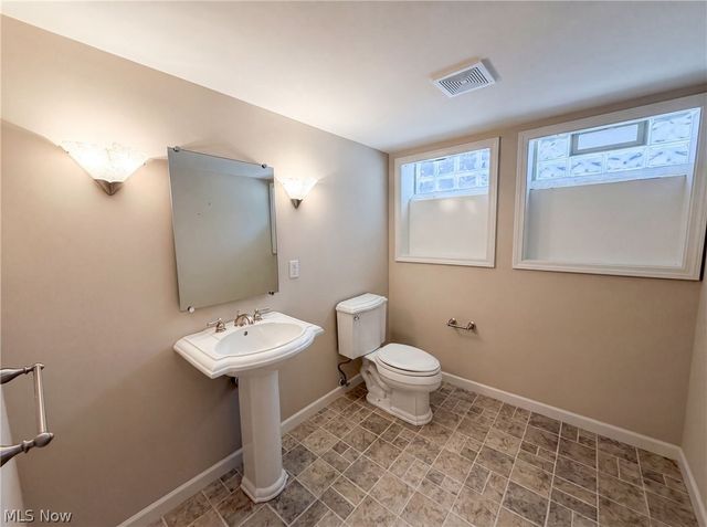 4406 Urban Drive, Cleveland, OH 44121