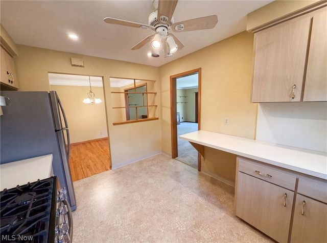 4406 Urban Drive, Cleveland, OH 44121