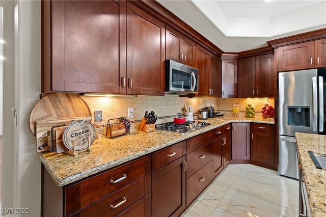 10665 Blue Nile Court, Las Vegas, NV 89144