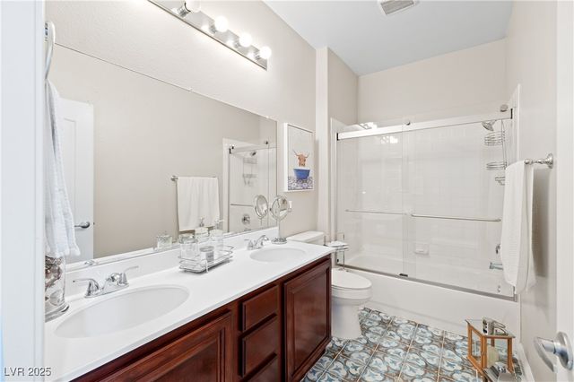 10665 Blue Nile Court, Las Vegas, NV 89144