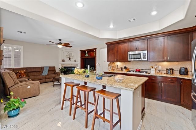 10665 Blue Nile Court, Las Vegas, NV 89144