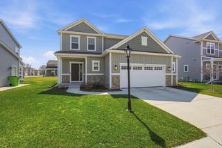 547 Wild Oak ROAD, Hartland, WI 53029