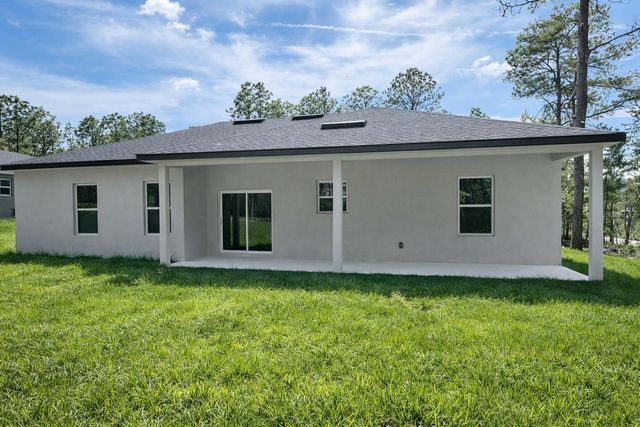 8106 N GALENA AVENUE, Citrus Springs, FL 34434