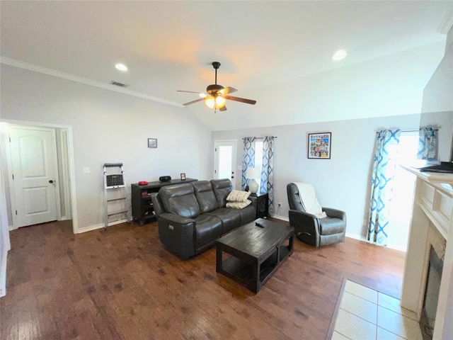 500 Moonlight Trail, Stephenville, TX 76401