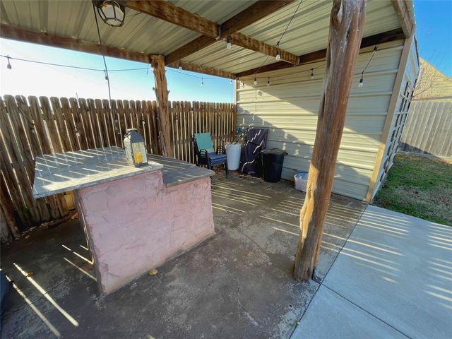 500 Moonlight Trail, Stephenville, TX 76401