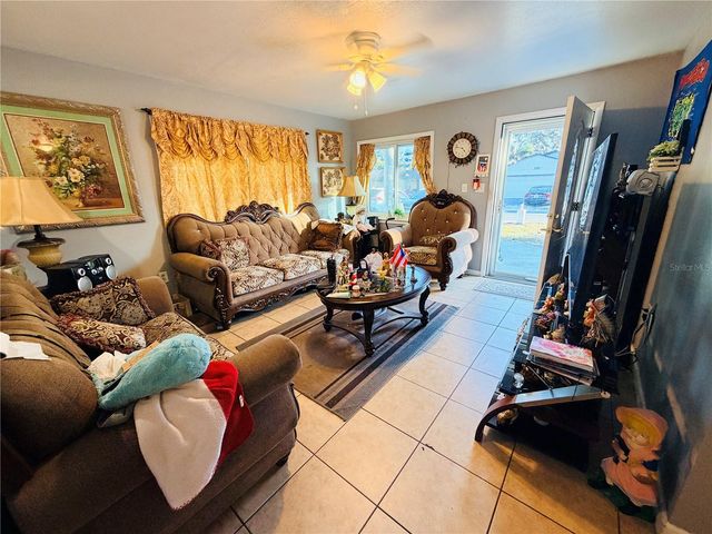 2337 LAURA STREET, Lake Wales, FL 33898